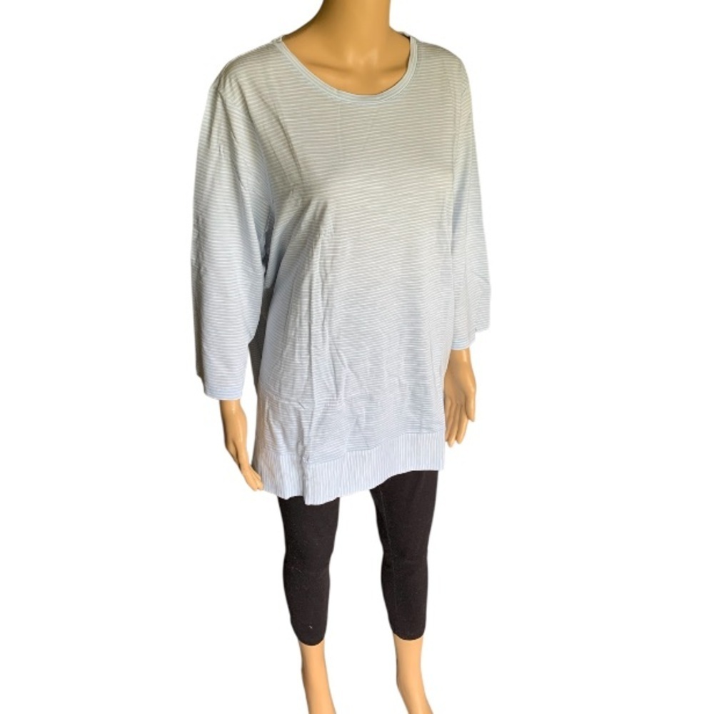 LANDSEND Women’s Plus 3/4 Sleeve Swing Tunic
Lightweight Cooling Cotton/Tensel